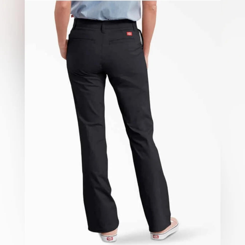Women's Slim fit bootcut pants - Picture 2 of 6